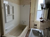 1213 S Helen St, Sioux City, IA 51106