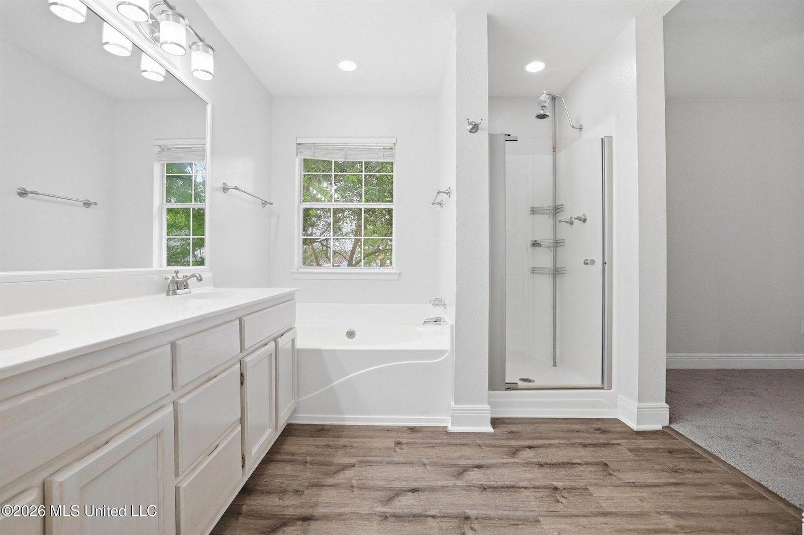 11047 Oakcrest Drive, D'Iberville, MS 39540