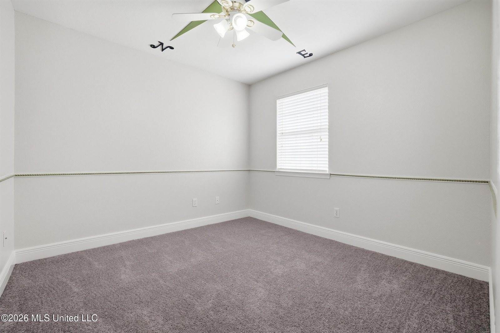 11047 Oakcrest Drive, D'Iberville, MS 39540