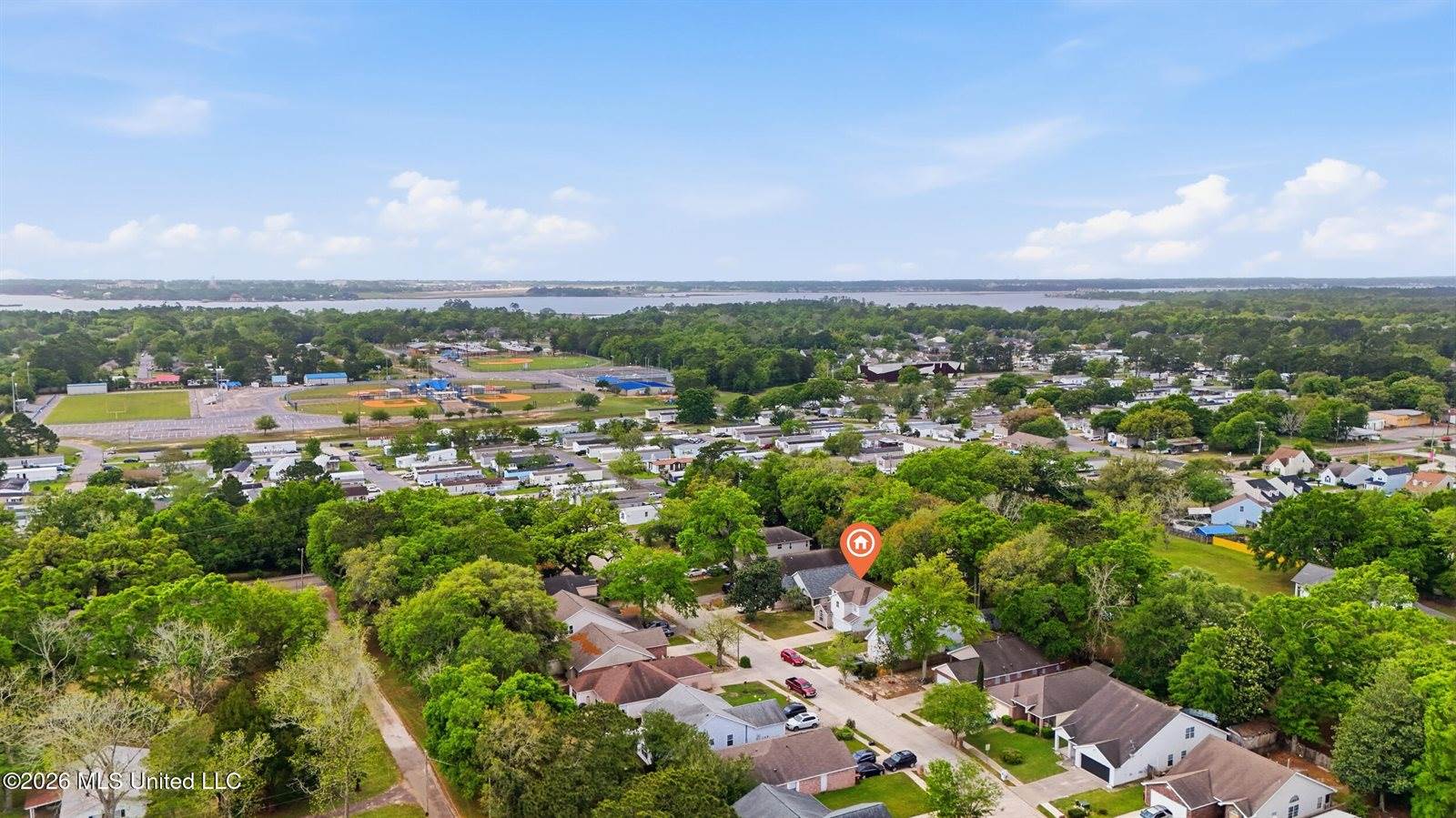 11047 Oakcrest Drive, D'Iberville, MS 39540
