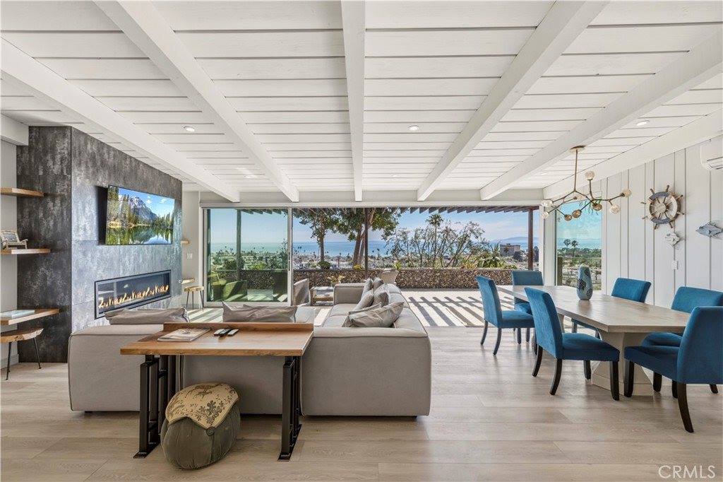 186 North Kalorama, Ventura, CA 93001