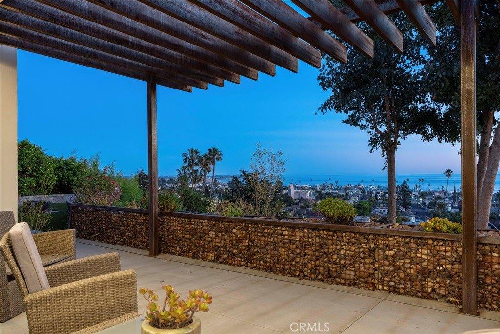 186 North Kalorama, Ventura, CA 93001