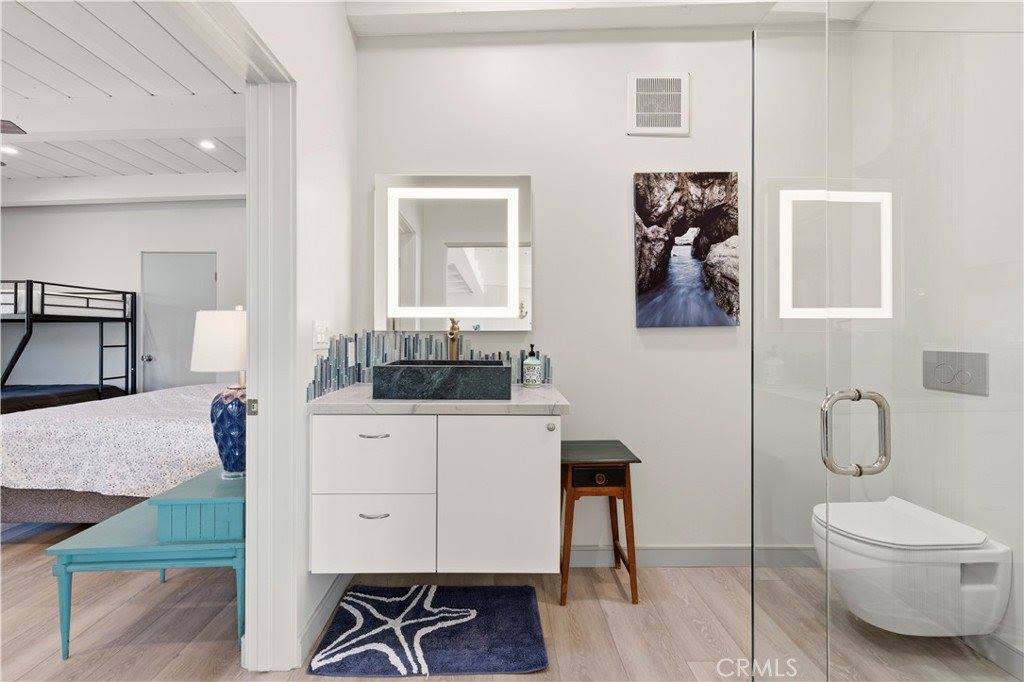 186 North Kalorama, Ventura, CA 93001