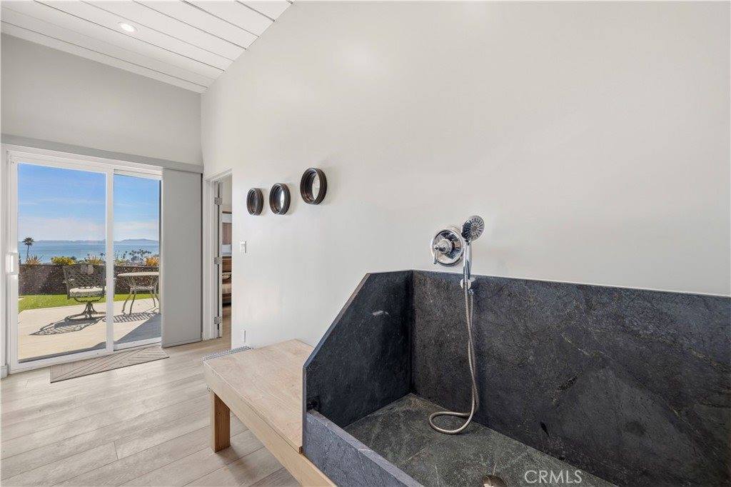 186 North Kalorama, Ventura, CA 93001
