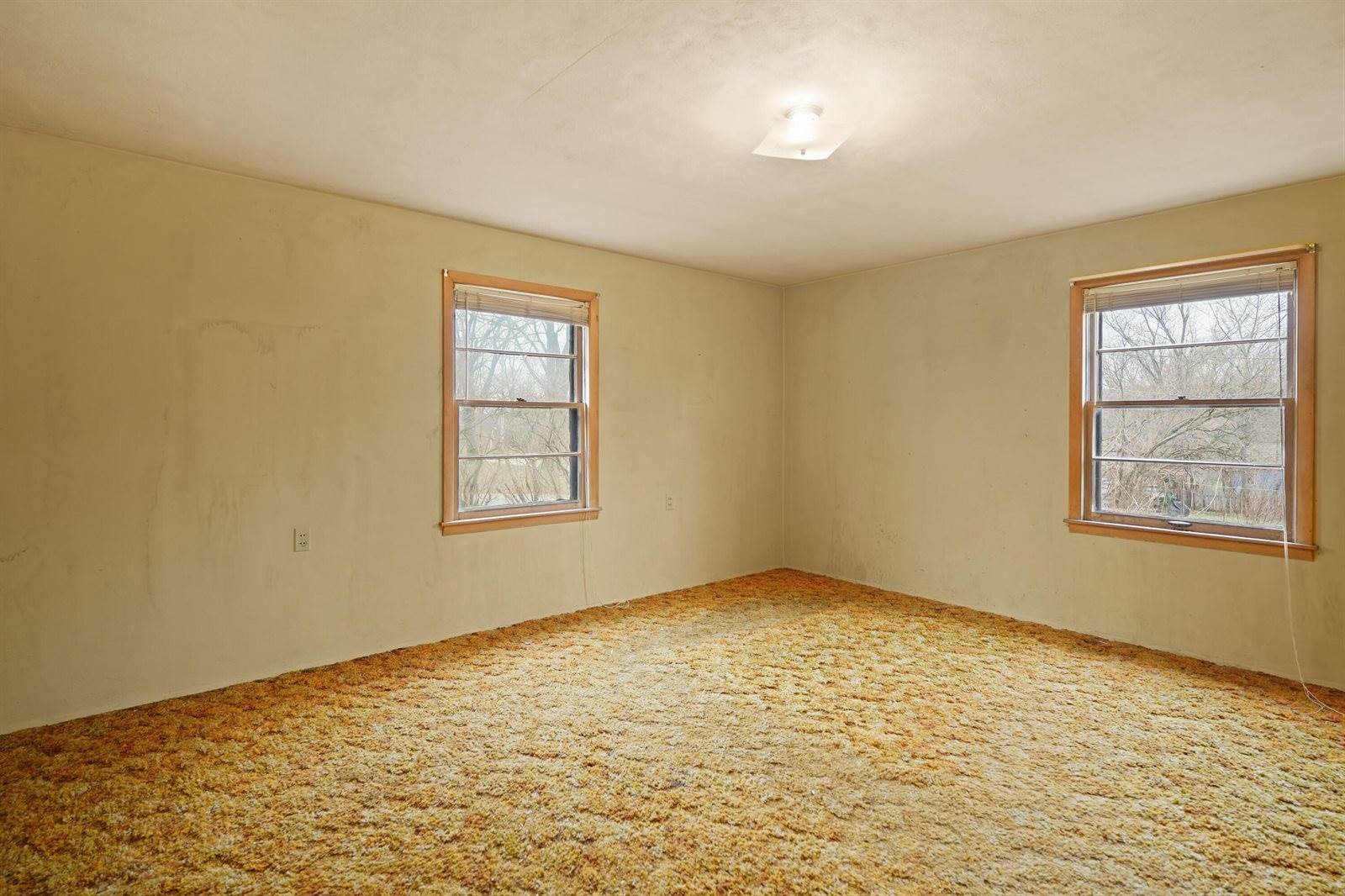 2844 Cozy Acres Rd, Mount Pleasant, WI 53406