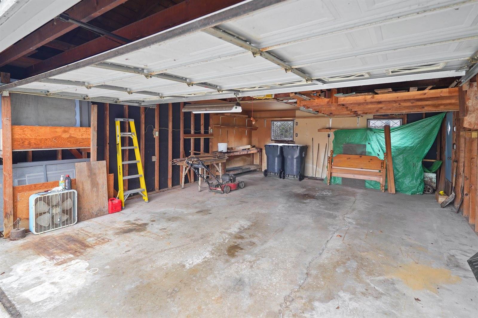 2844 Cozy Acres Rd, Mount Pleasant, WI 53406