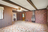 2844 Cozy Acres Rd, Mount Pleasant, WI 53406