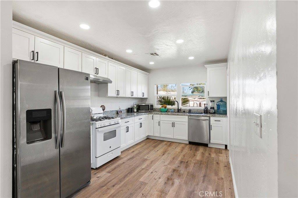 1710 2nd, Bakersfield, CA 93304