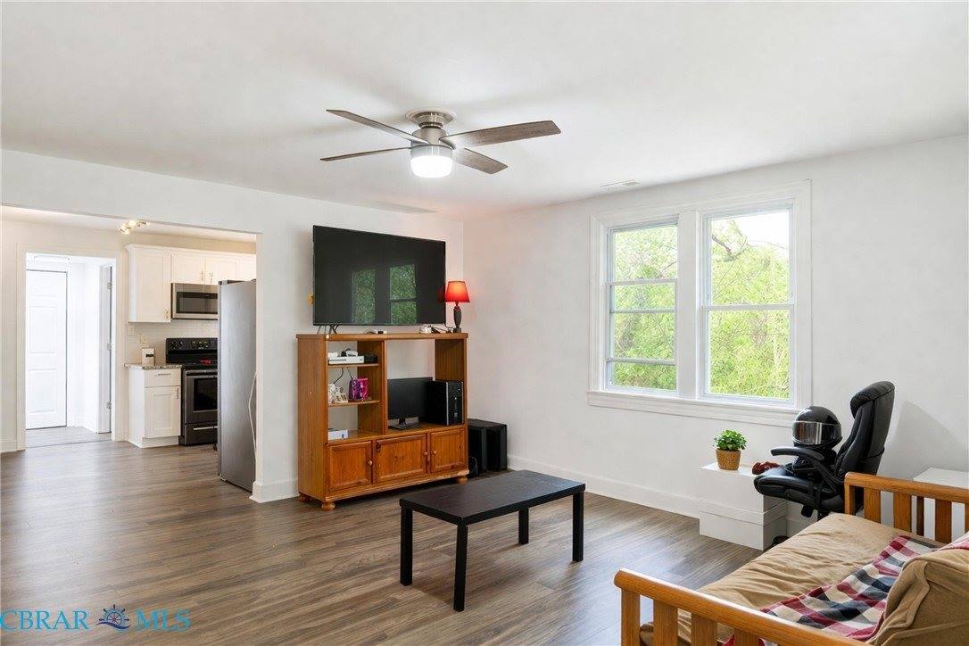 633 Fitchetts Wharf Road, Mathews, VA 23109