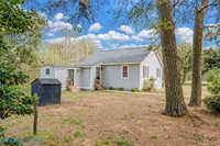 633 Fitchetts Wharf Road, Mathews, VA 23109