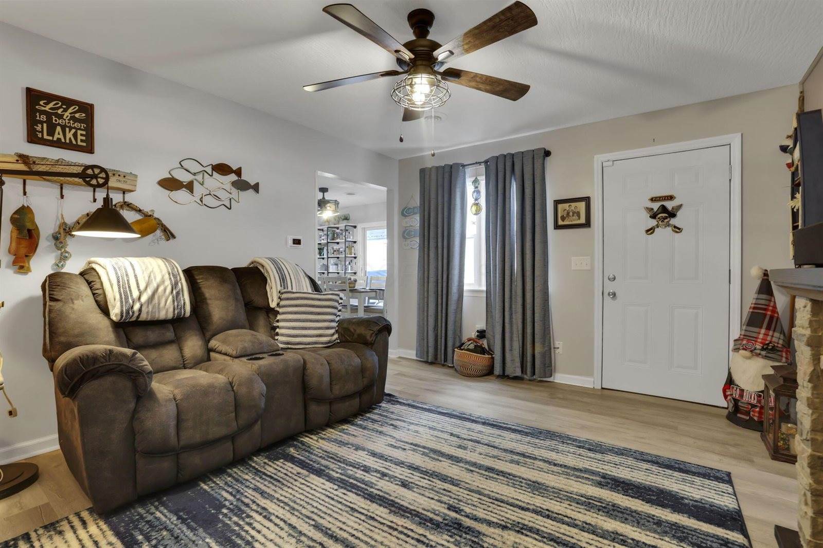 24 Maple Avenue, Thornville, OH 43076