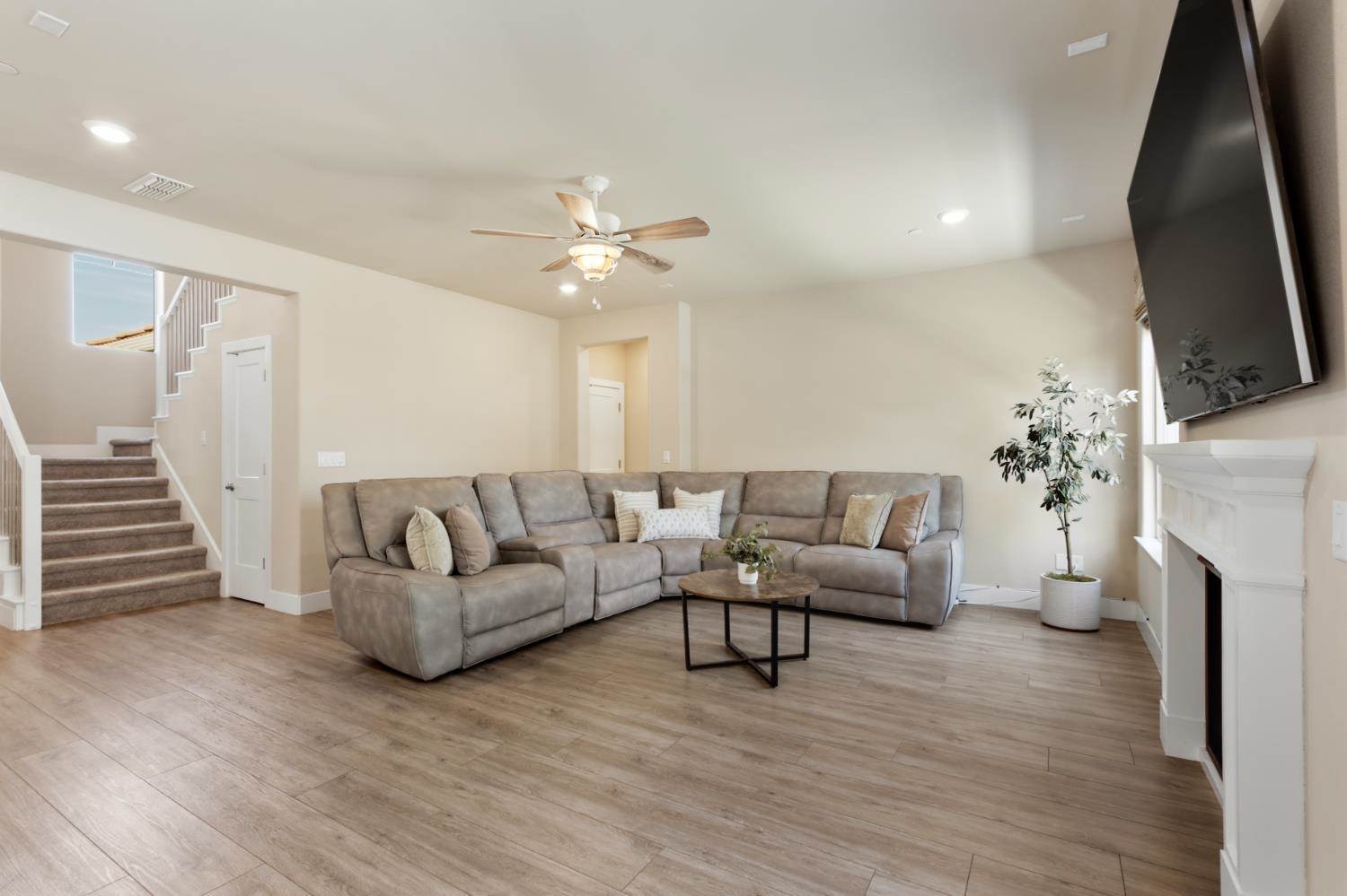 1916 Beale Circle, Lincoln, CA 95648