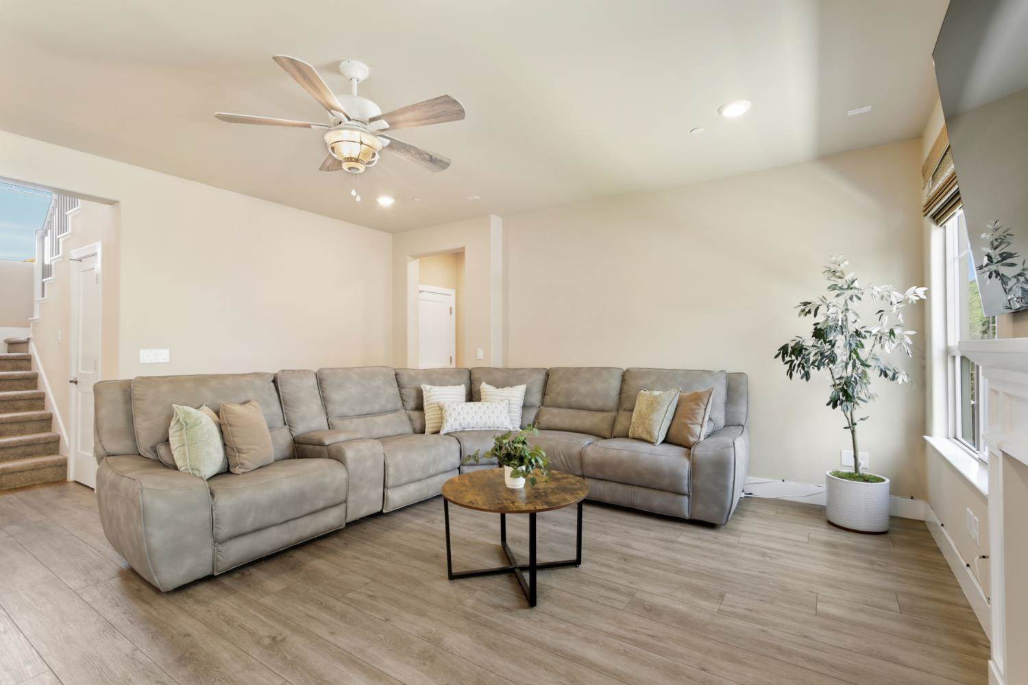 1916 Beale Circle, Lincoln, CA 95648