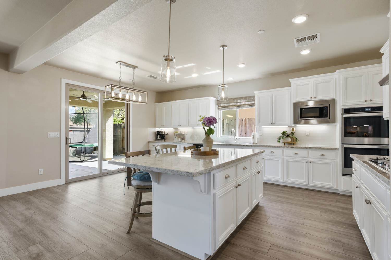 1916 Beale Circle, Lincoln, CA 95648