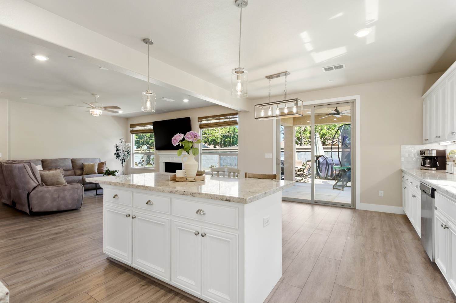 1916 Beale Circle, Lincoln, CA 95648