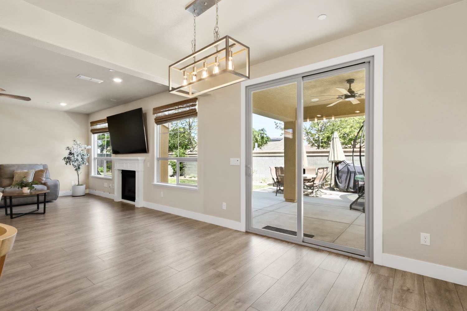 1916 Beale Circle, Lincoln, CA 95648