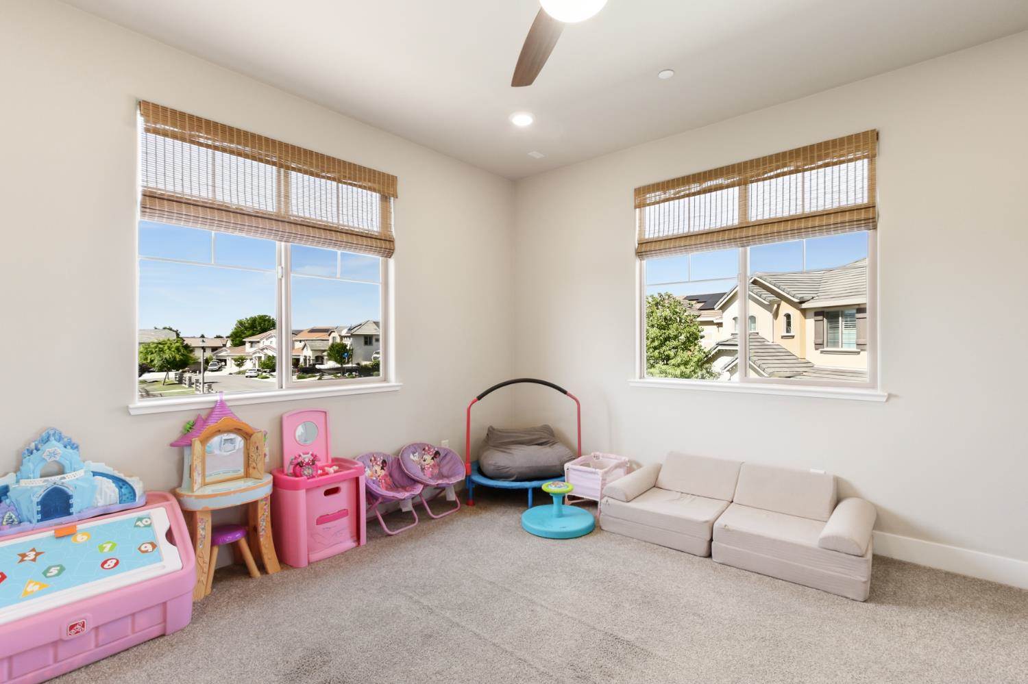 1916 Beale Circle, Lincoln, CA 95648