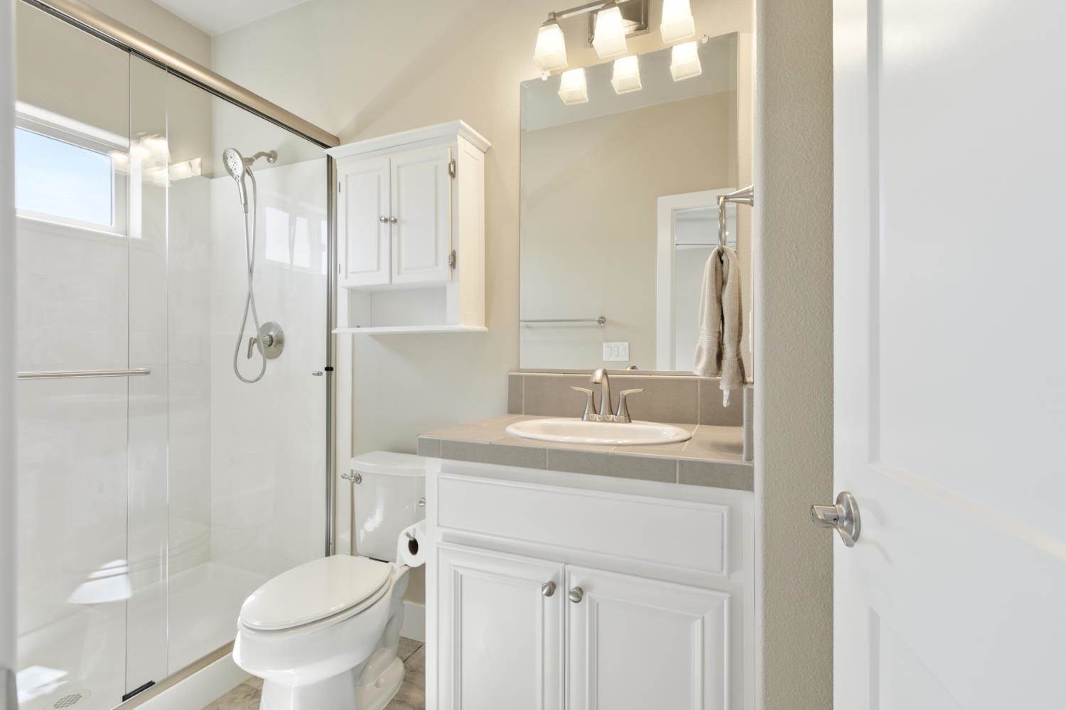 1916 Beale Circle, Lincoln, CA 95648