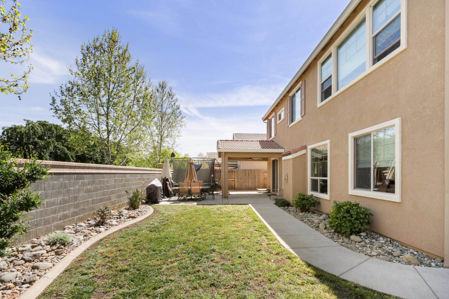 1916 Beale Circle, Lincoln, CA 95648