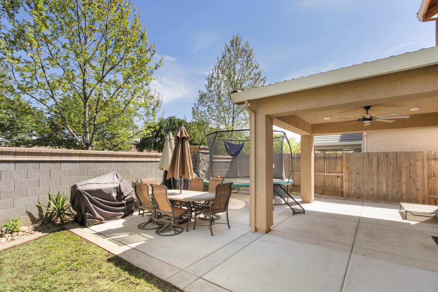 1916 Beale Circle, Lincoln, CA 95648