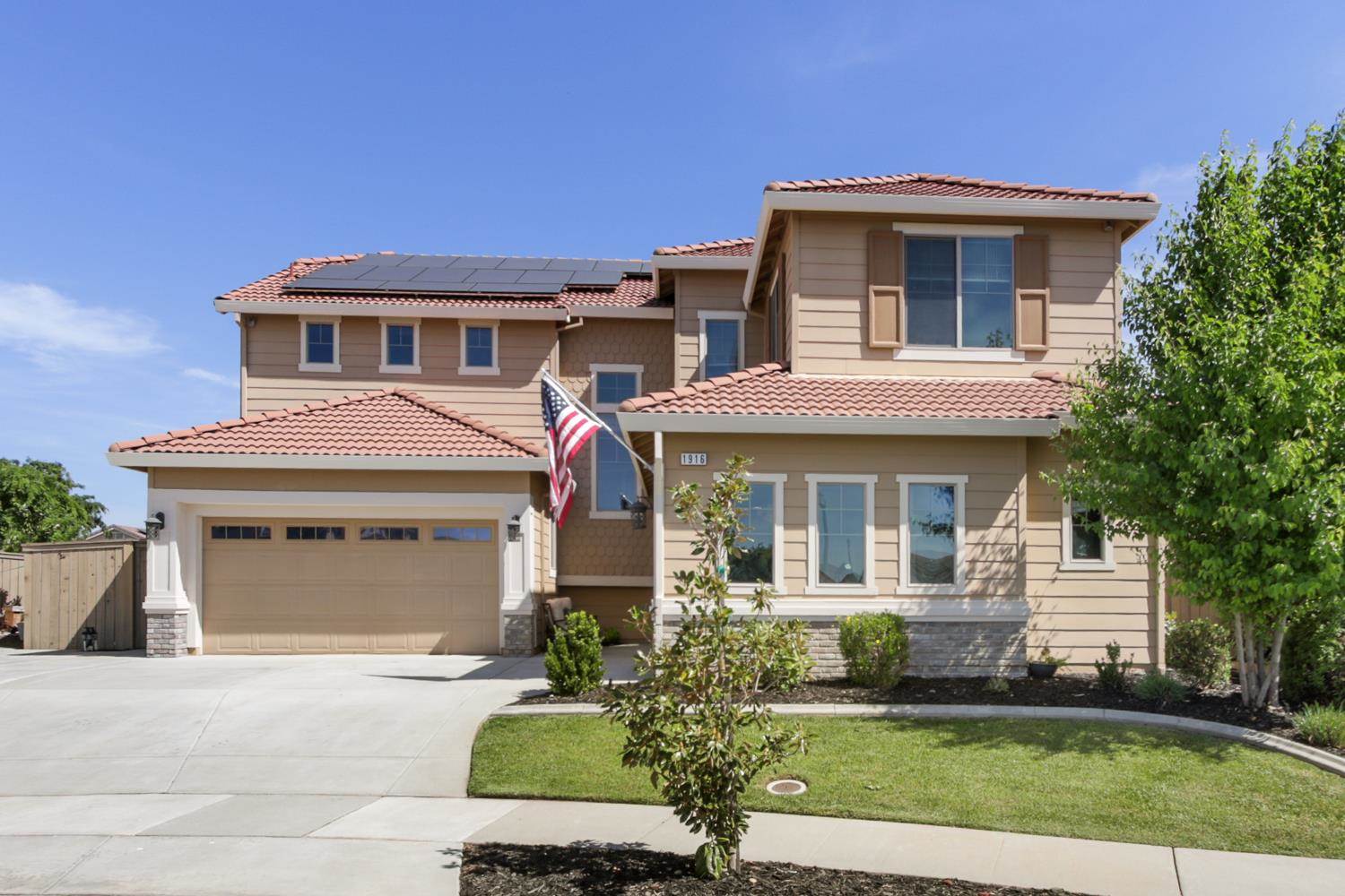 1916 Beale Circle, Lincoln, CA 95648