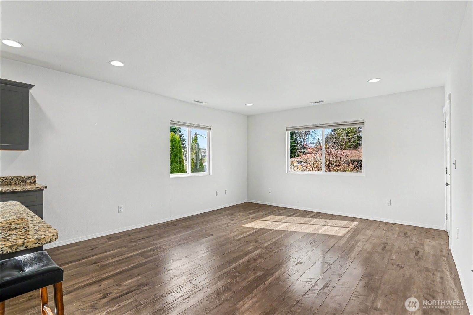 1209 9th Avenue SE, Olympia, WA 98501