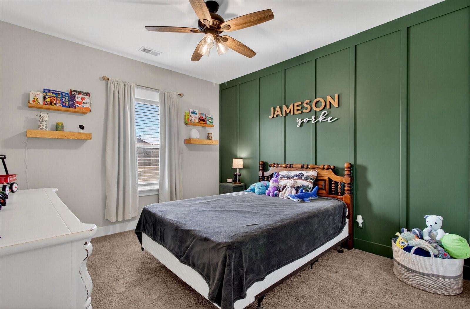 105 Edisto Crossing Court, Ridgeville, SC 29472