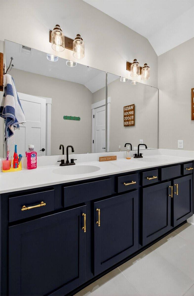 105 Edisto Crossing Court, Ridgeville, SC 29472