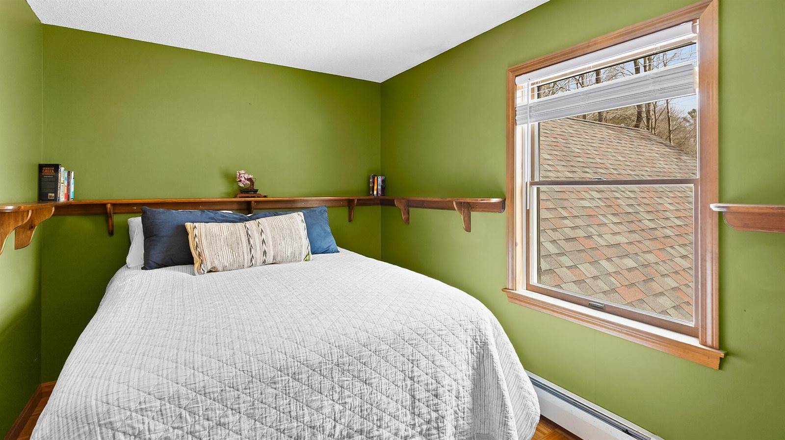 46 Wood Street, Fairfield, ME 04937