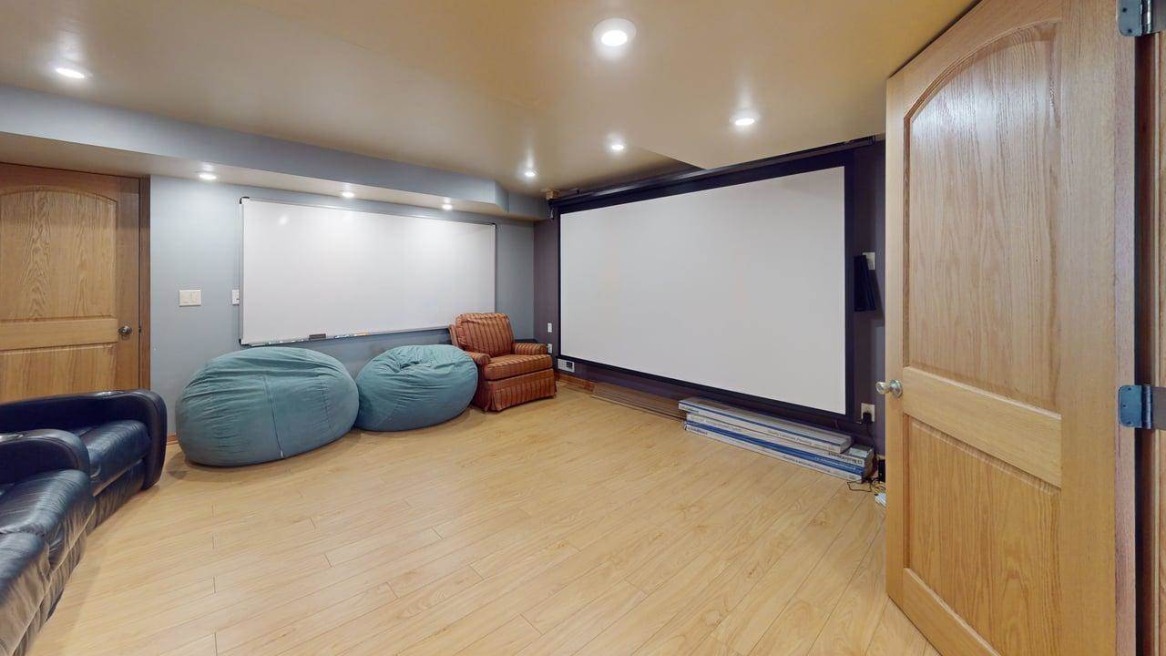 4811 Idaho Circle, Ames, IA 50014