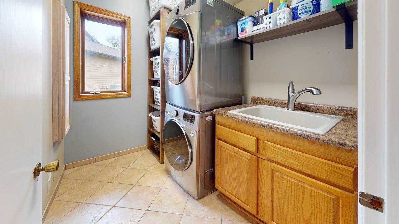 4811 Idaho Circle, Ames, IA 50014