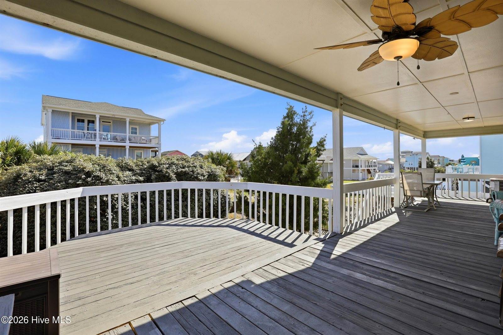 315 Brunswick Avenue West, Holden Beach, NC 28462
