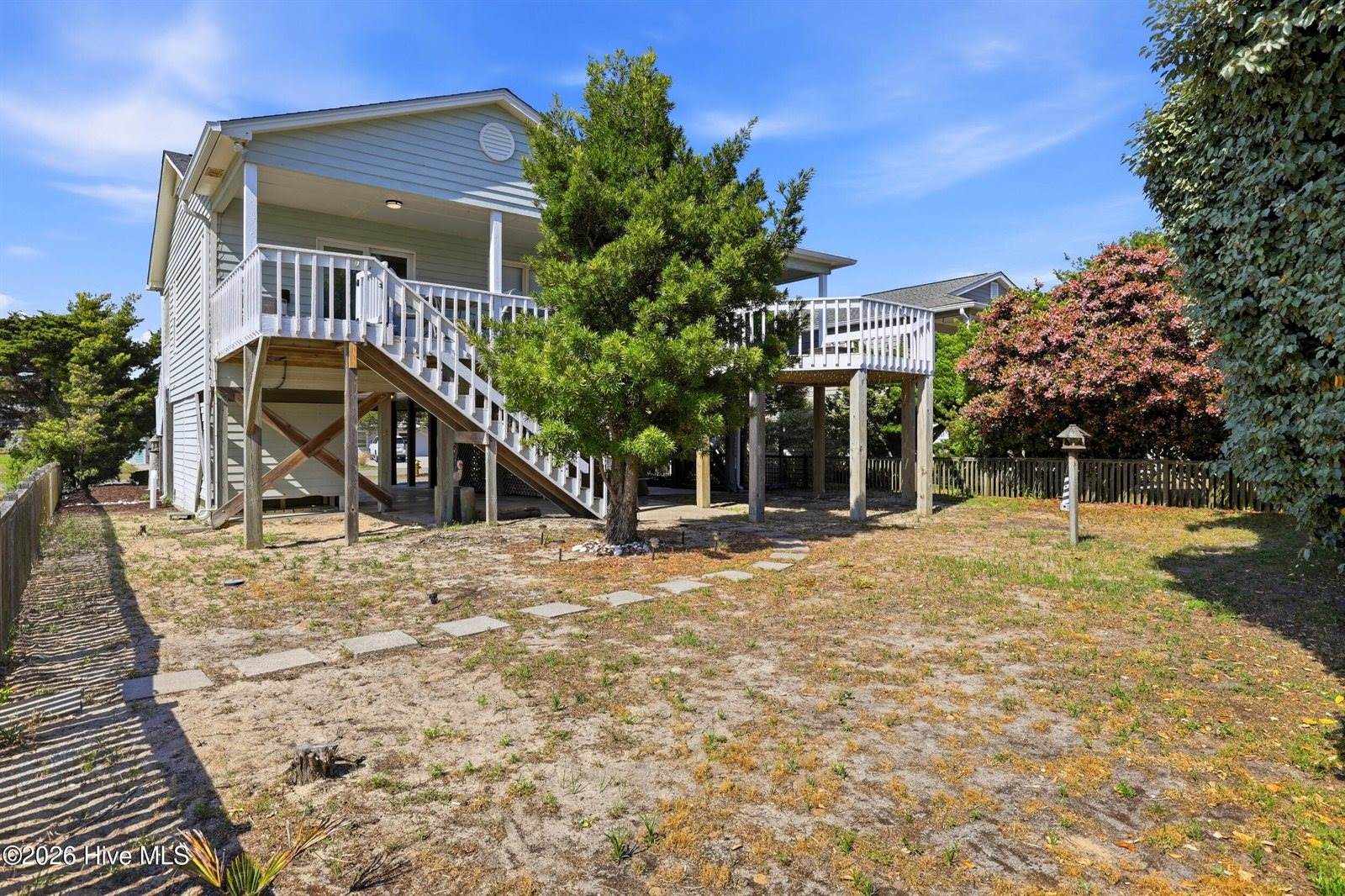 315 Brunswick Avenue West, Holden Beach, NC 28462