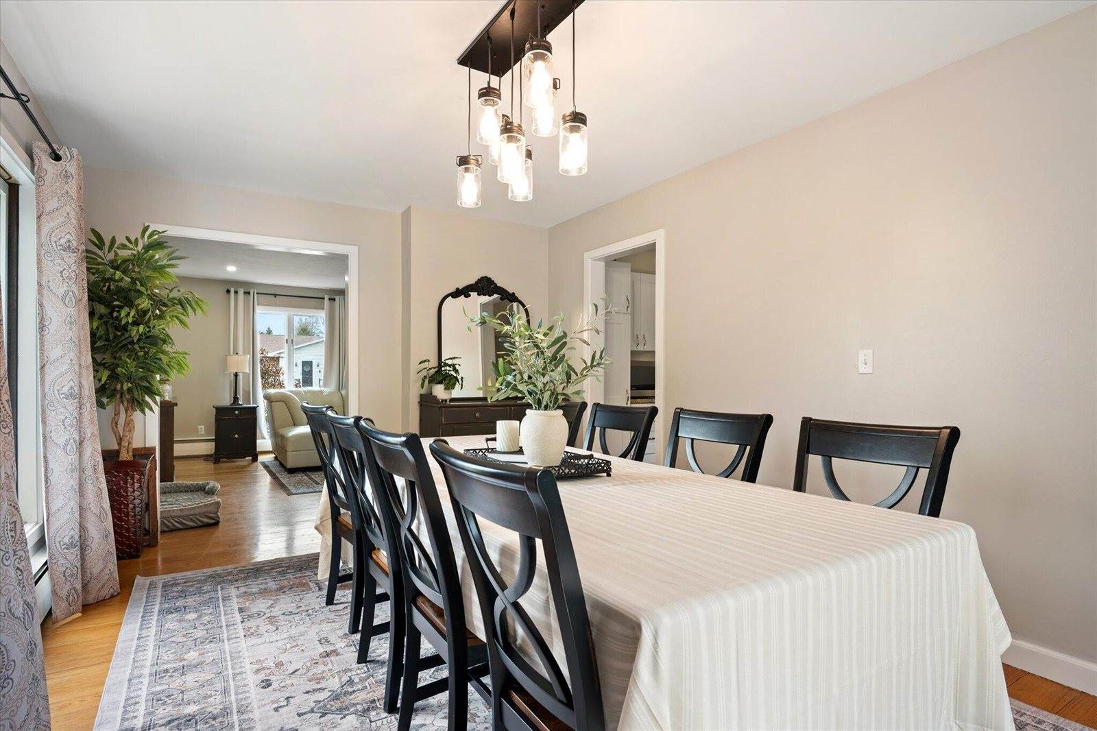 7 Williams Street, Hampden, ME 04444