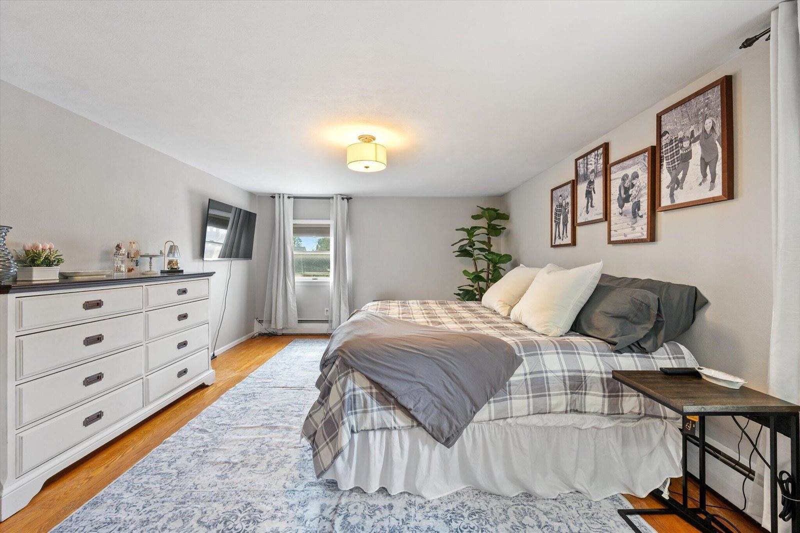 7 Williams Street, Hampden, ME 04444