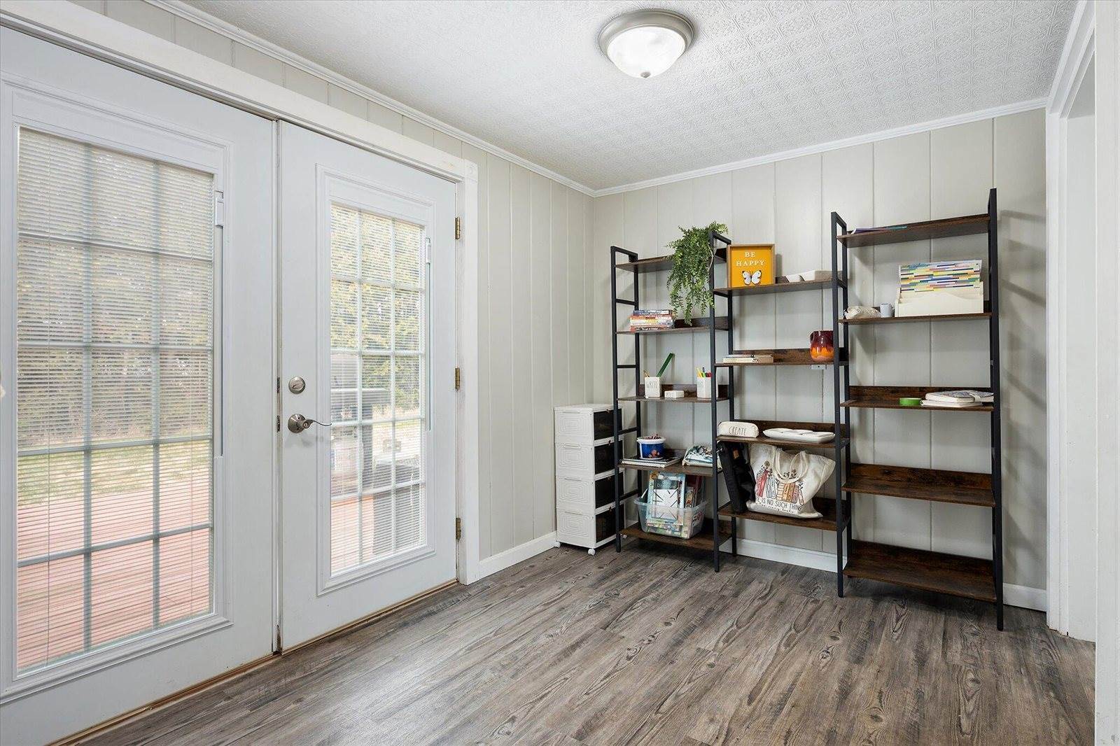 7 Williams Street, Hampden, ME 04444