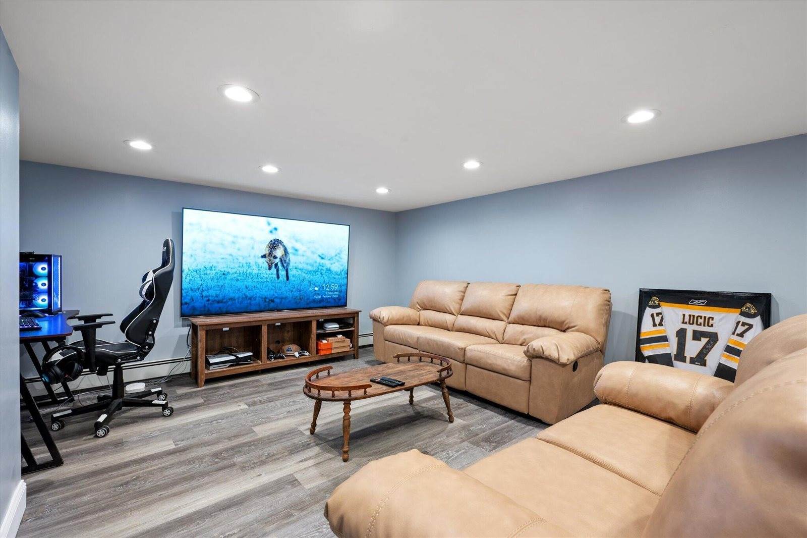 7 Williams Street, Hampden, ME 04444