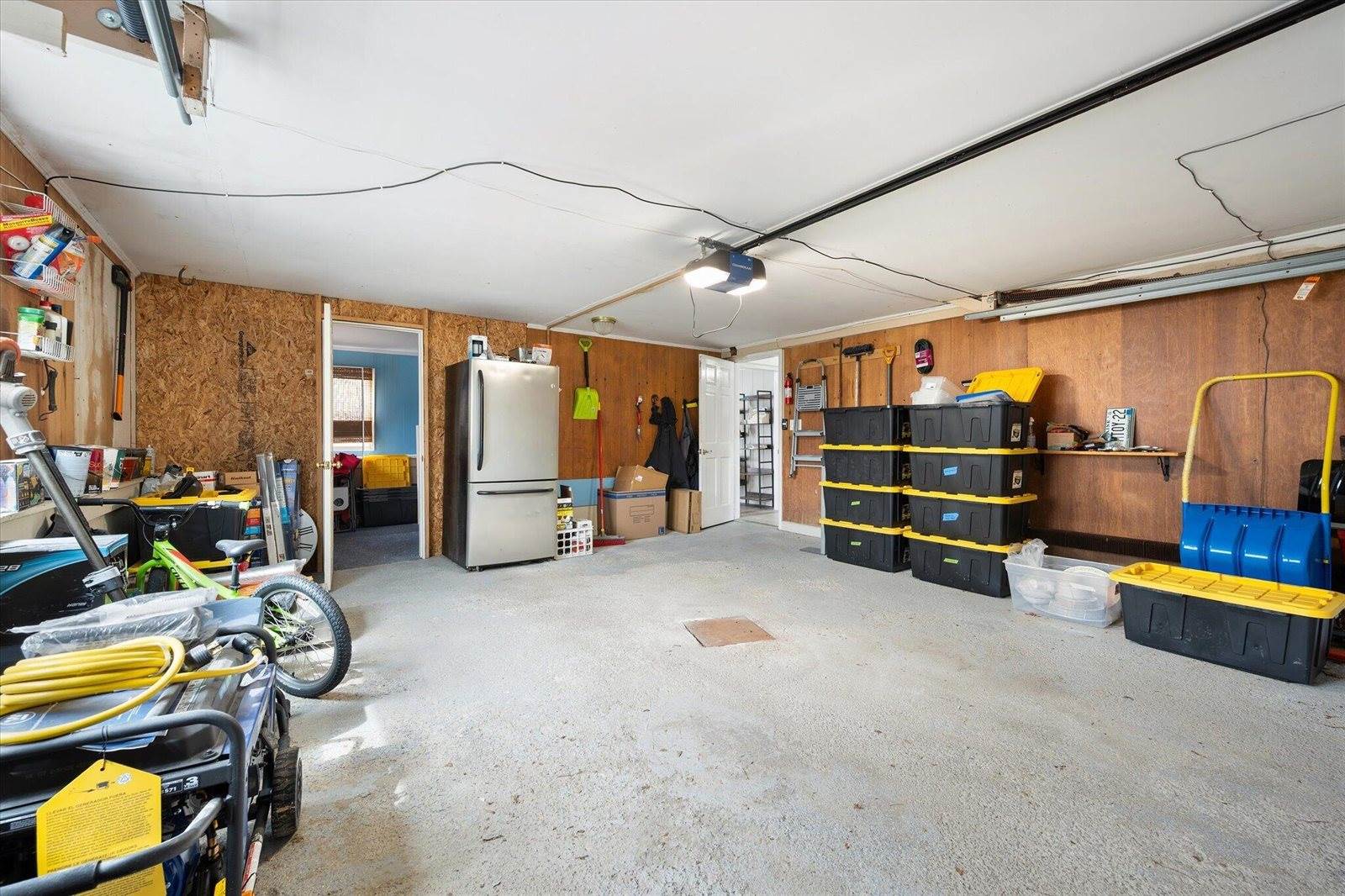 7 Williams Street, Hampden, ME 04444