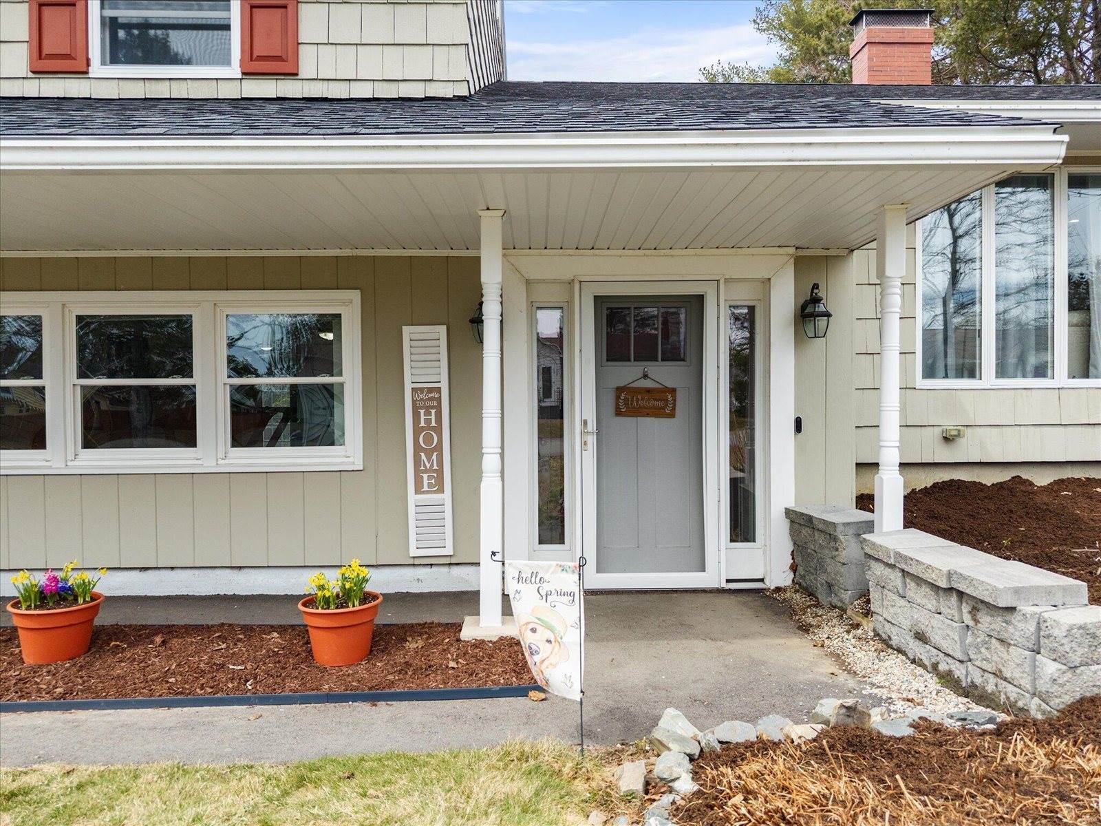 7 Williams Street, Hampden, ME 04444