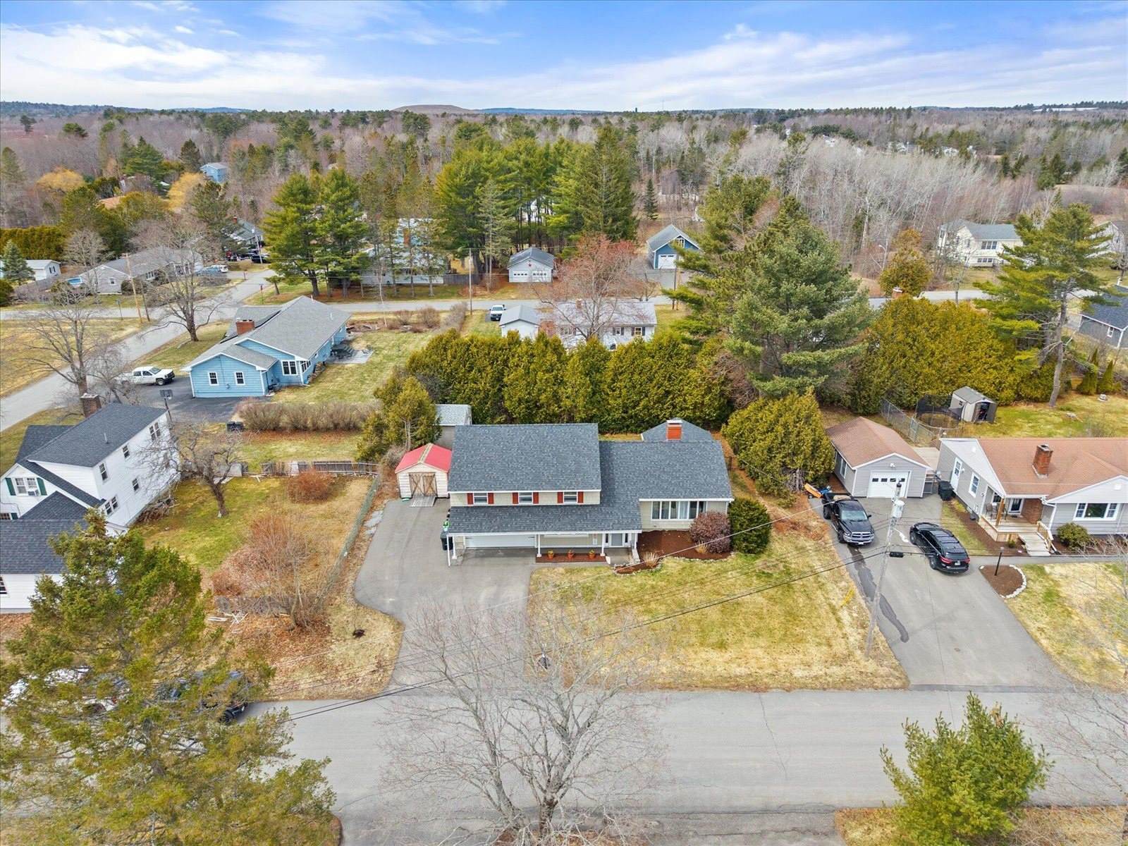 7 Williams Street, Hampden, ME 04444