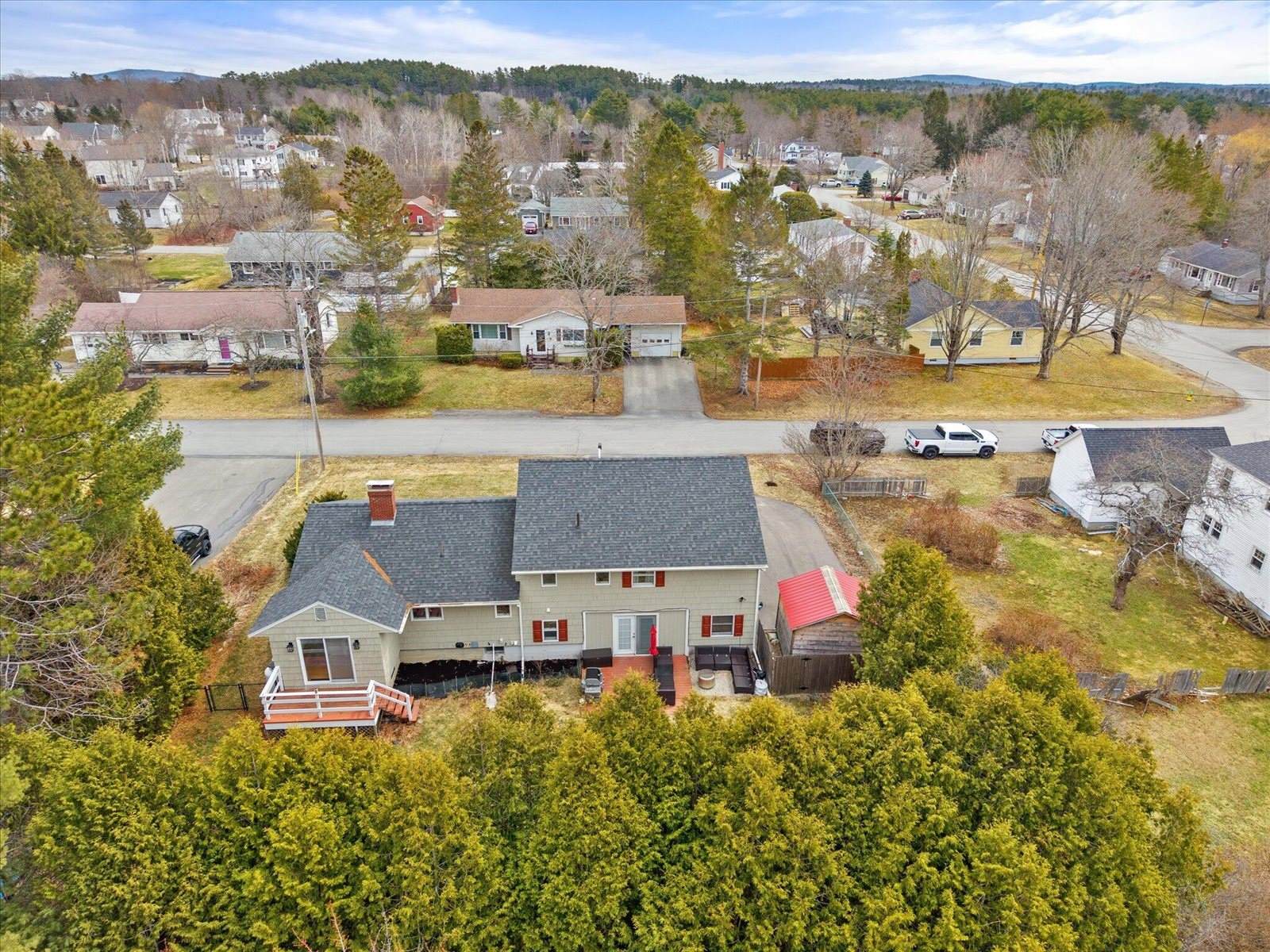 7 Williams Street, Hampden, ME 04444