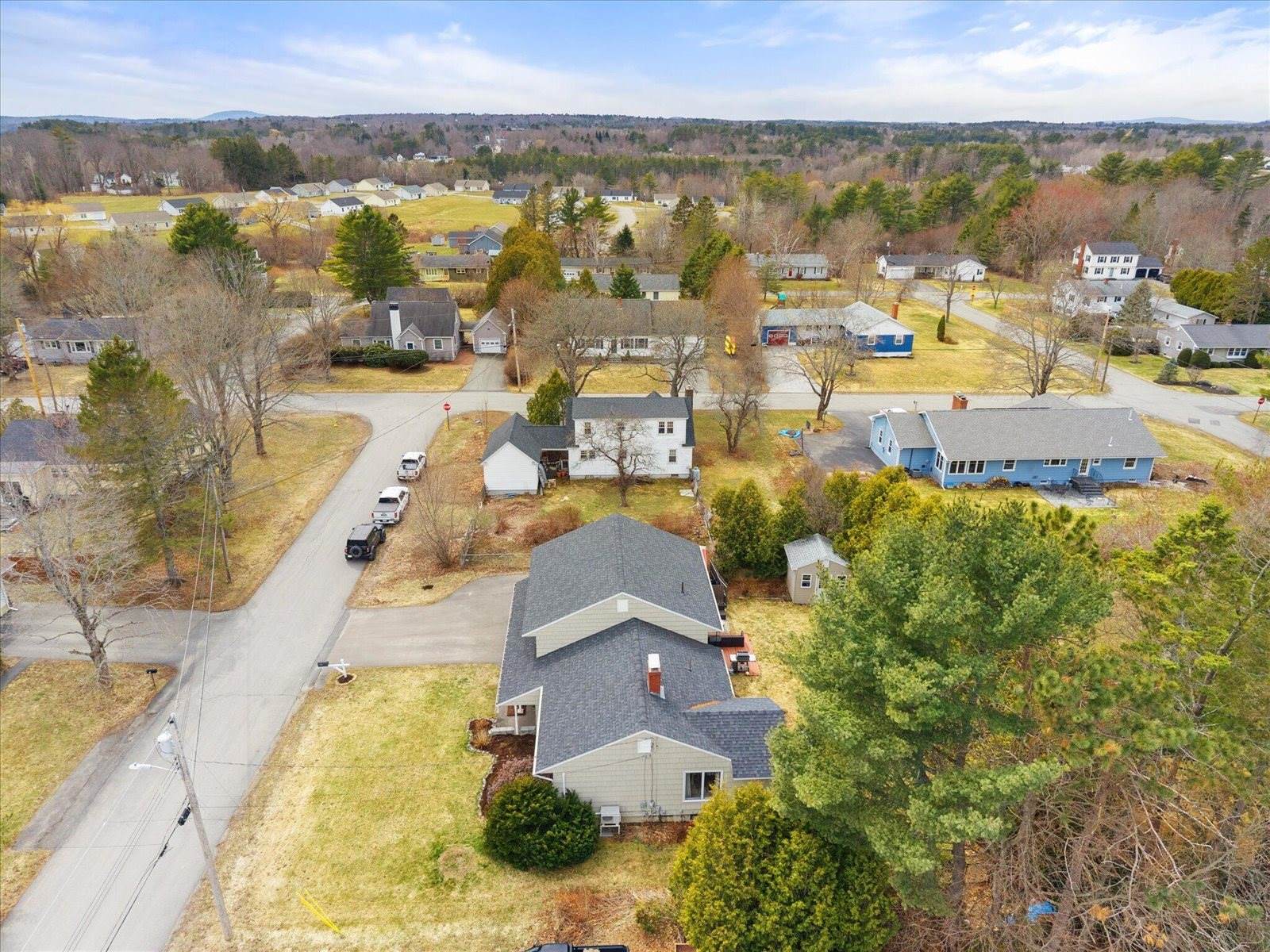 7 Williams Street, Hampden, ME 04444