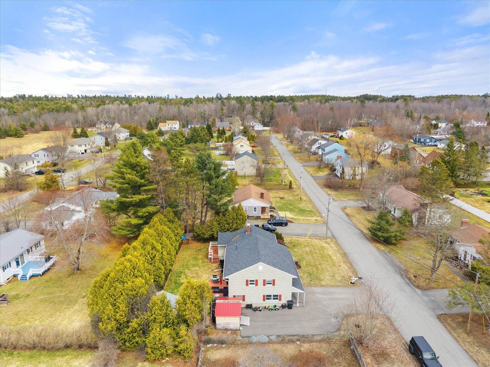 7 Williams Street, Hampden, ME 04444