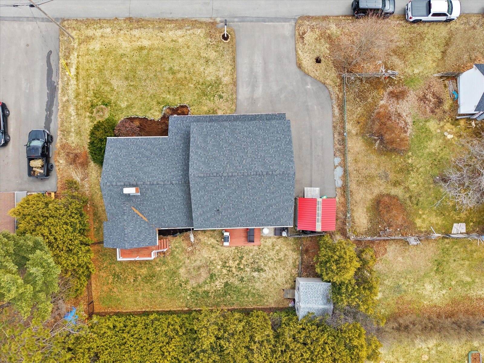 7 Williams Street, Hampden, ME 04444