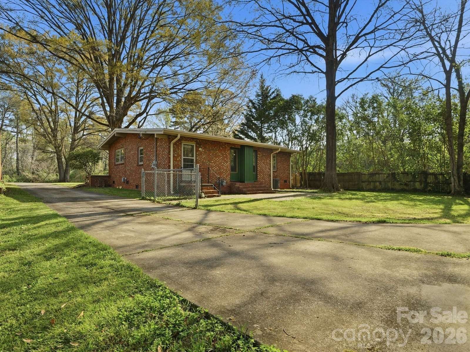 3718 Country Club Drive, Charlotte, NC 28205
