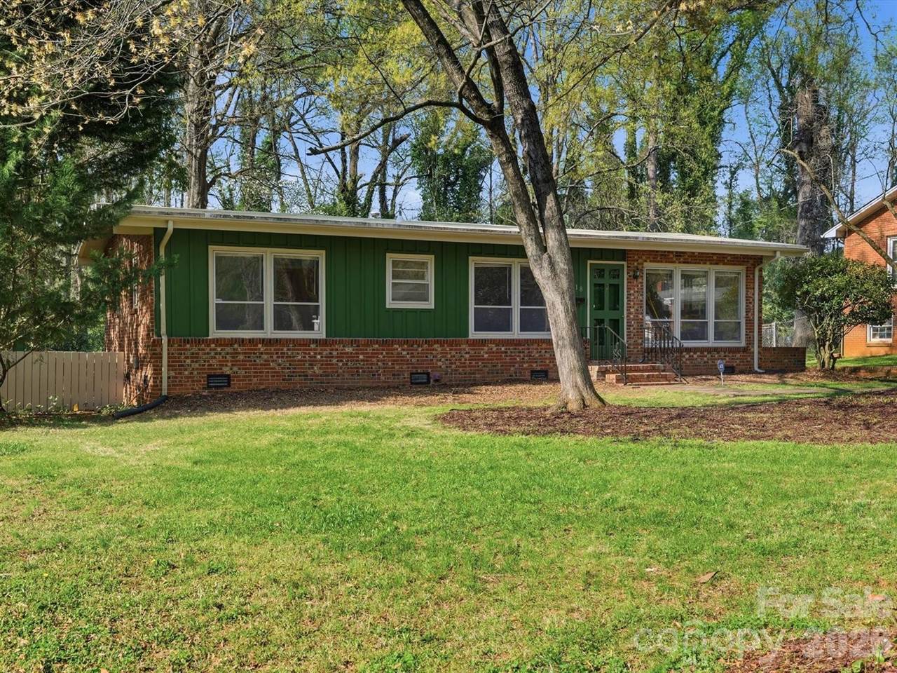 3718 Country Club Drive, Charlotte, NC 28205