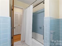 3718 Country Club Drive, Charlotte, NC 28205