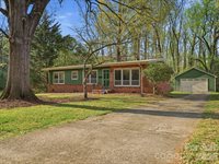3718 Country Club Drive, Charlotte, NC 28205