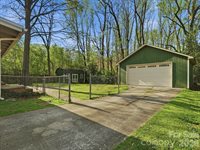 3718 Country Club Drive, Charlotte, NC 28205