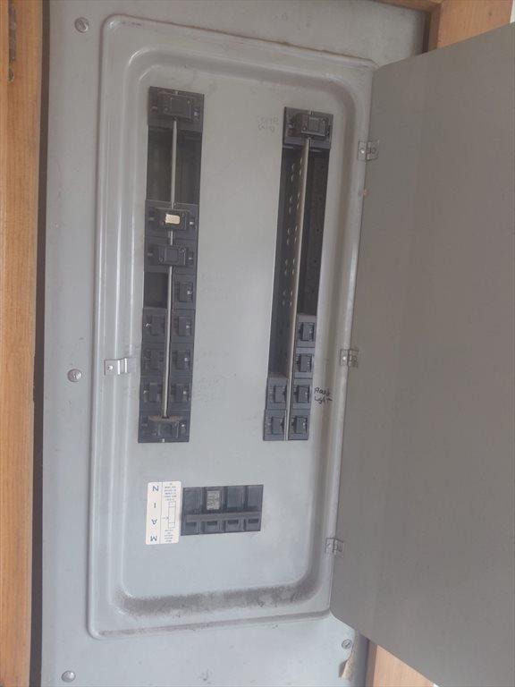 46 Gile St, Haverhill, MA 01830